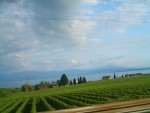 aus dem Skoda schweift der Blick vom Nordufer des Genfer Sees noch einmal zu den Savoyer Bergen