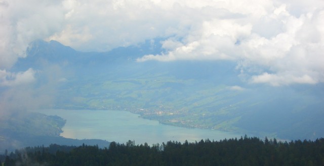 herrlicher Panoramablick auf den Sarner See